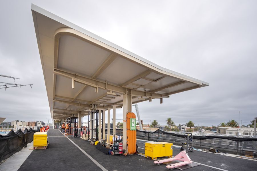 Canopy on the elevated platform, looking toward Aspendale