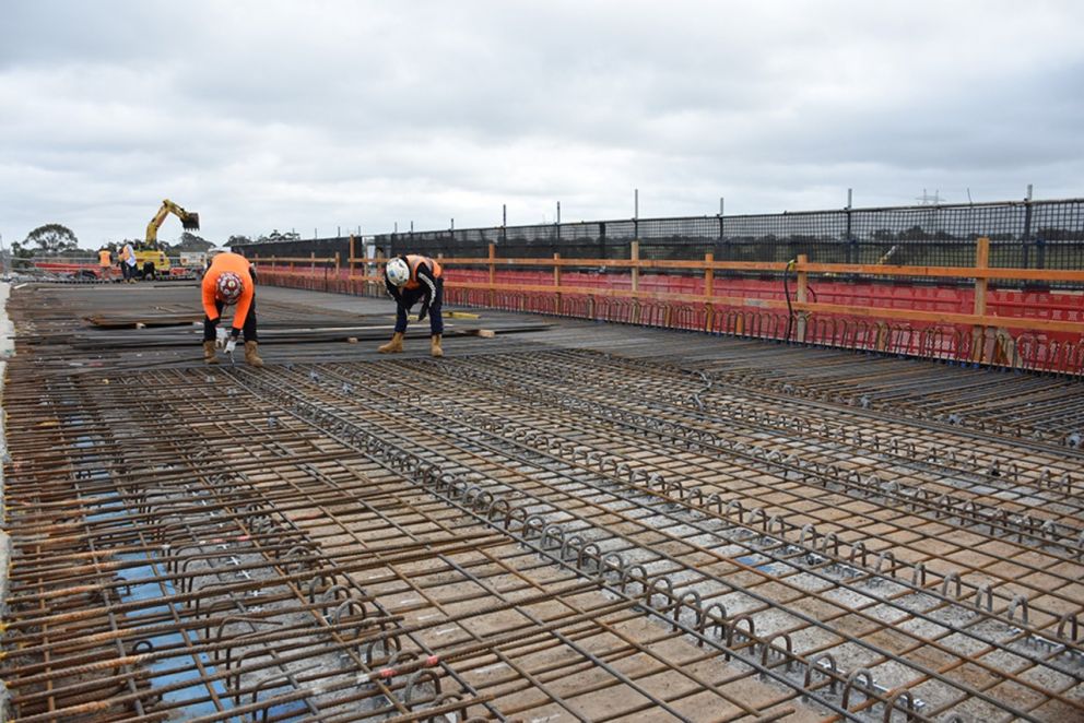 Installing 22 tonnes of steel reinforcement on the northern side of O’Herns Road bridge.