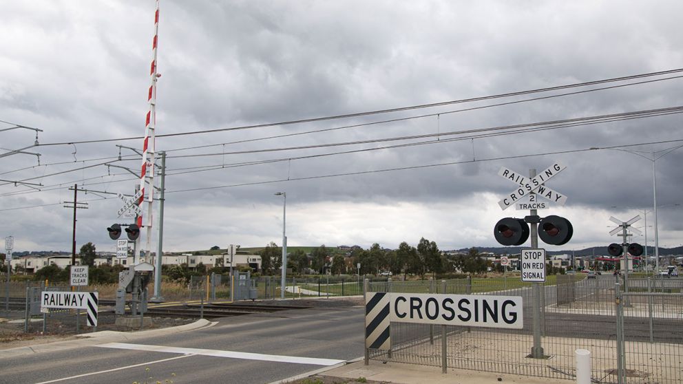 Cardinia Road level crossing prior to removal works