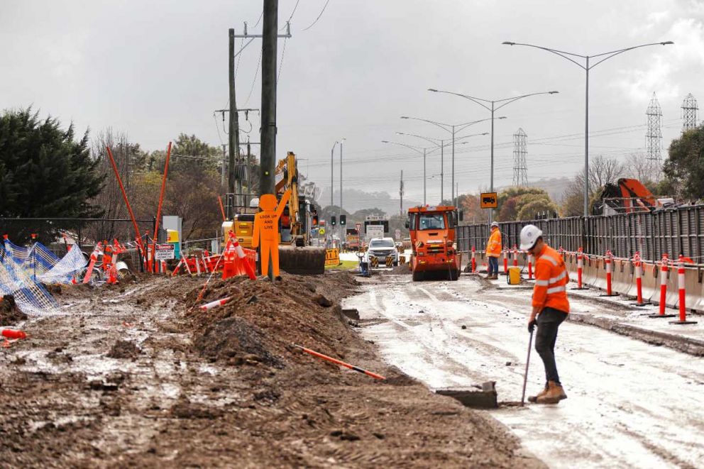 Crews preparing the new bus bay for concrete at the Narre Warren North Road and Ernst Wanke intersection