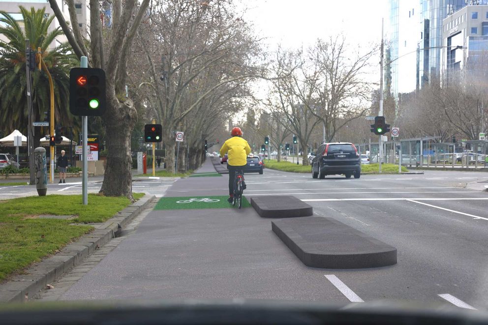 Artist Impression - St Kilda Road bike lanes hook turn