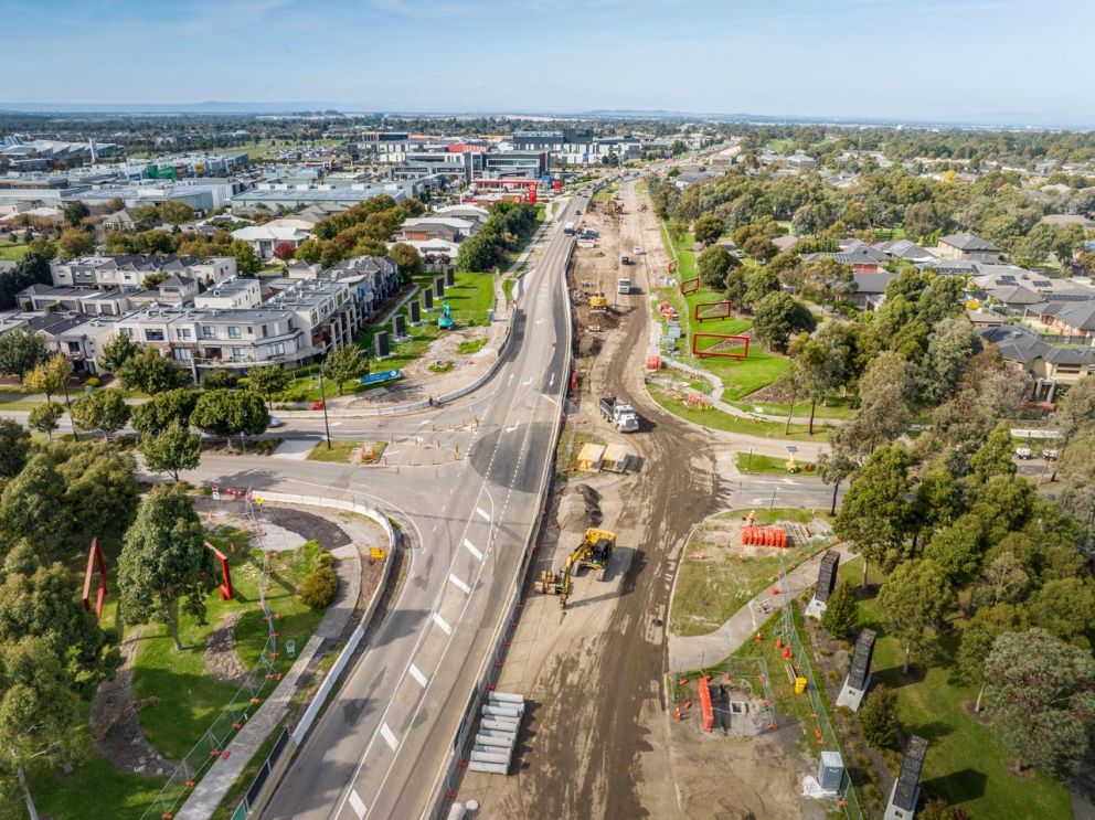 April 2023 – Waterview Boulevard southern section closed for roundabout removal