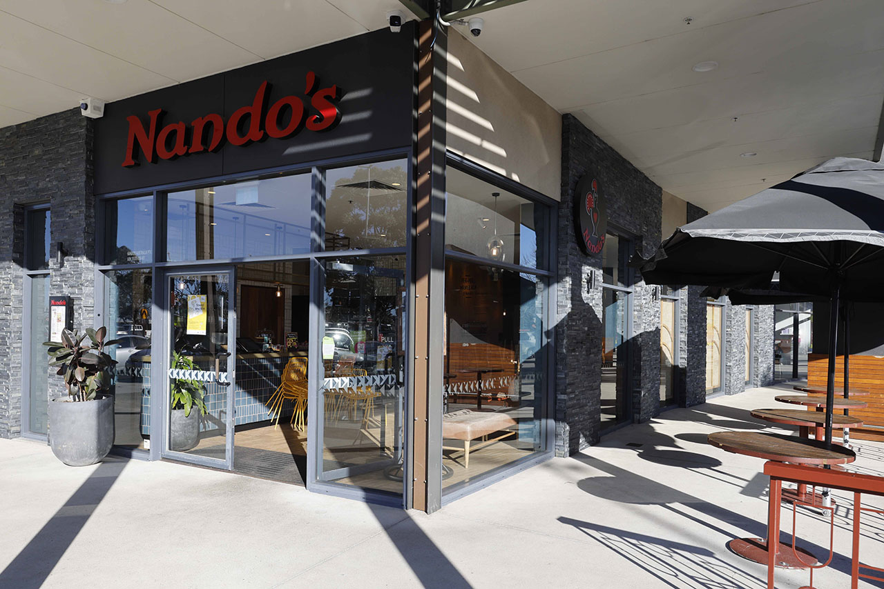 Nandos