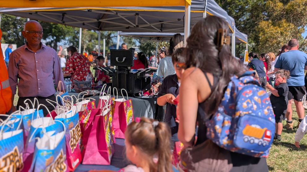 Community-thank-you-event-Showbags