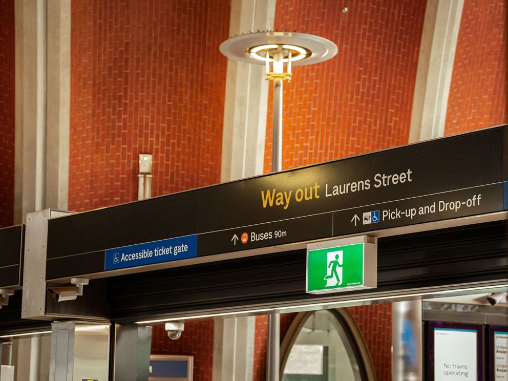 Arden Station exit signage