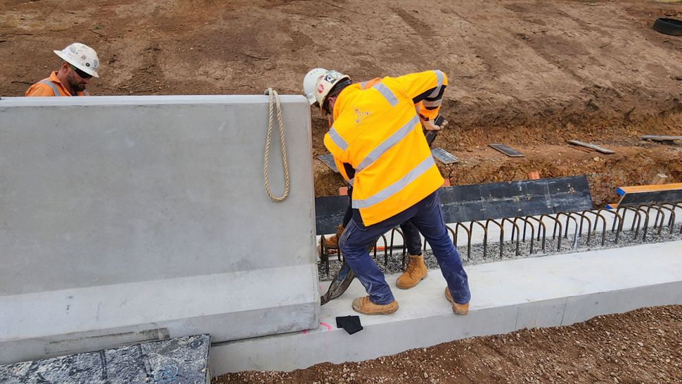 Crews installing new safety barriers on the Princes Freeway ramp