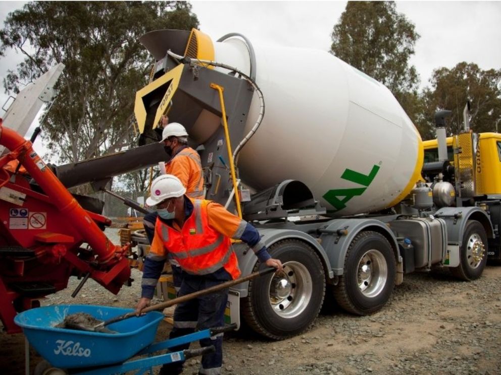 Murray River Bridge Pier concrete pumping