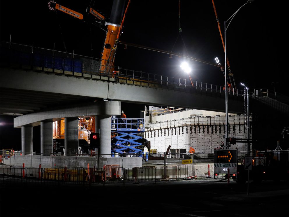 Working at night to minimise traffic disruptions 