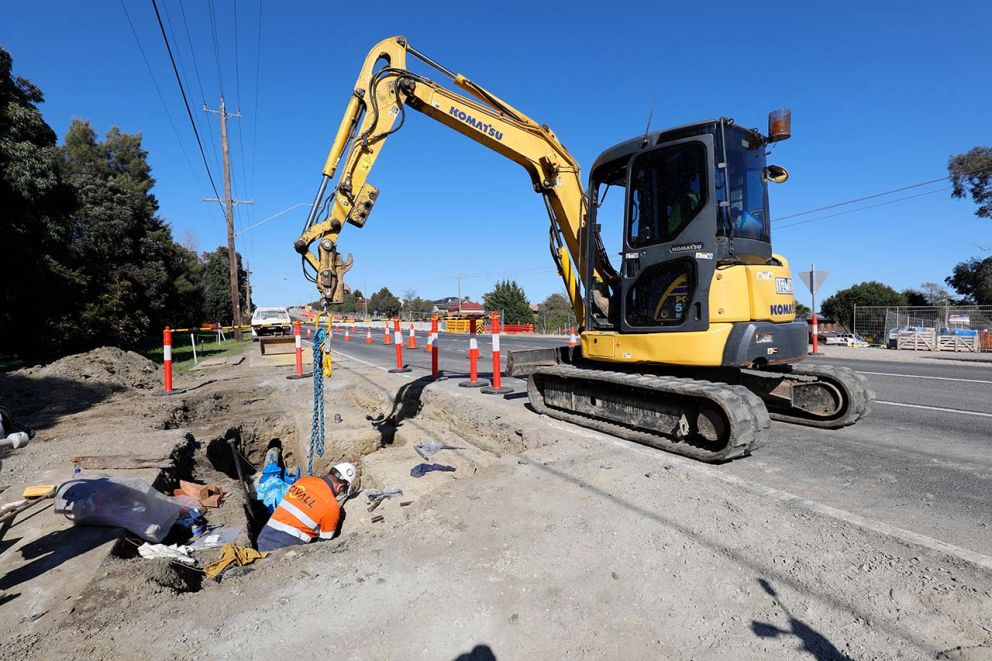 Relocating water utilities along Hallam North Road