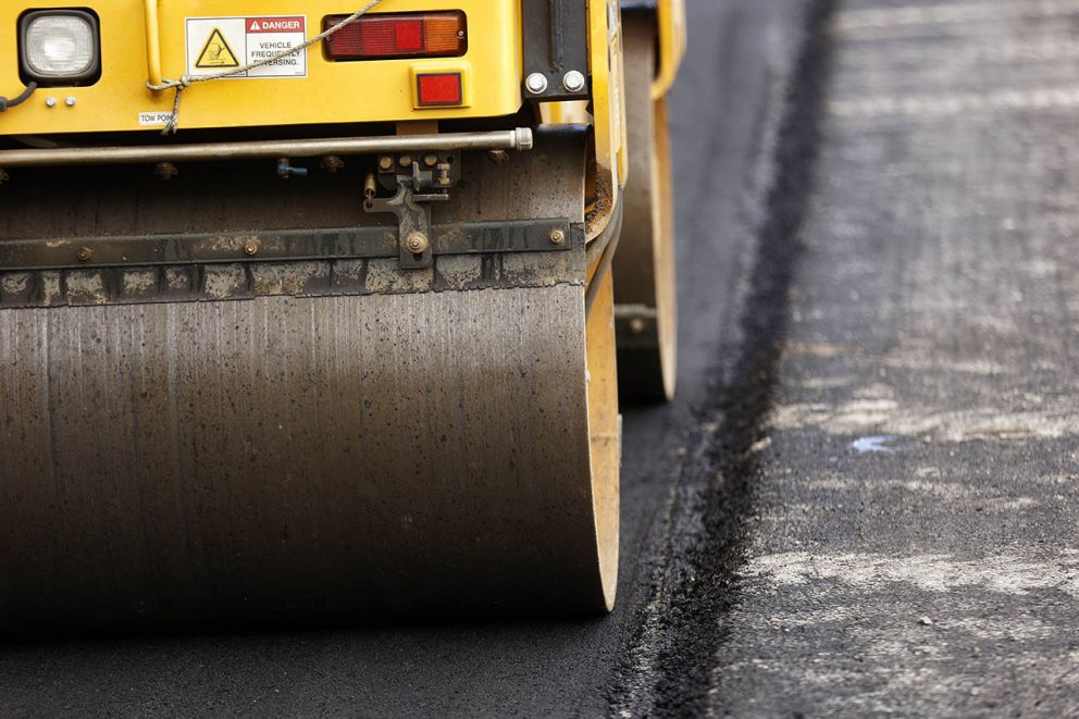 Asphalting works during the road closure