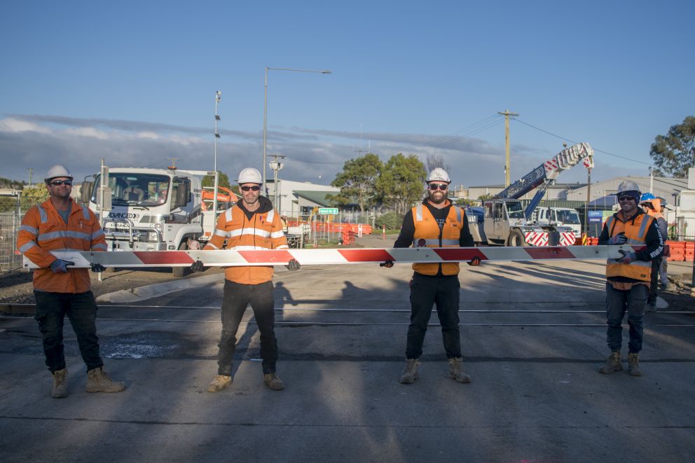 Fyans St level crossing removal 