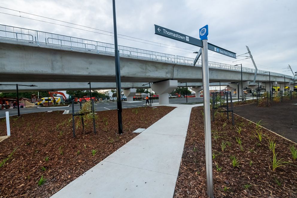 Car parks and shared use path at Keon Park Station