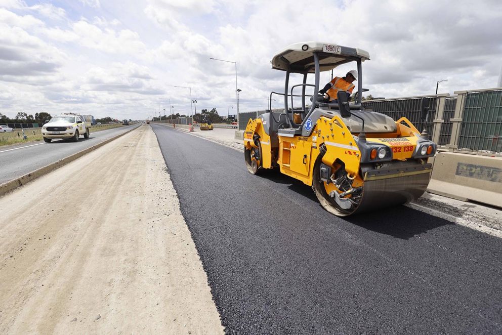 December 2023- Asphalting works on the Princes Freeway as part of building the new lanes