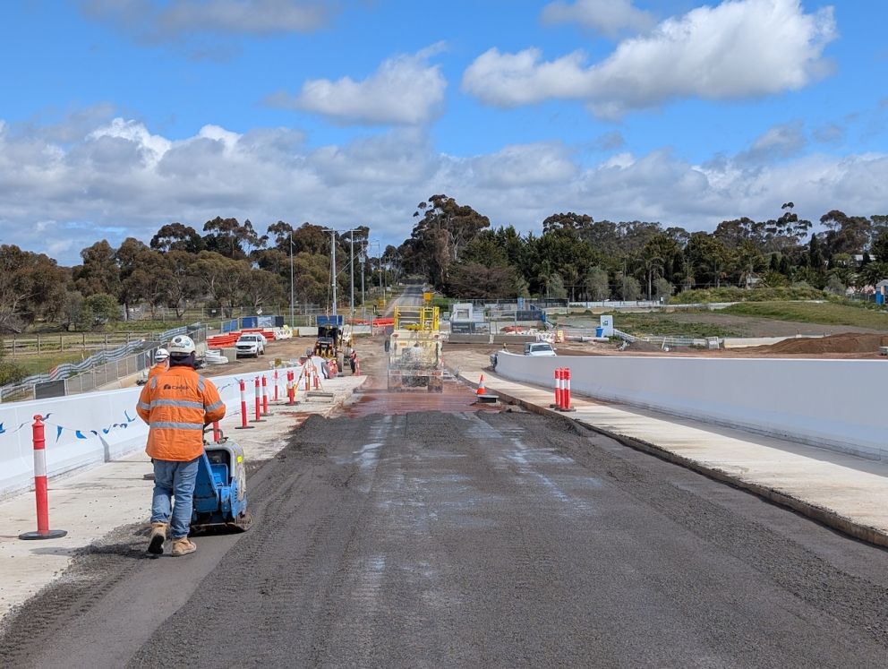 Construction on the Watsons Road bridge