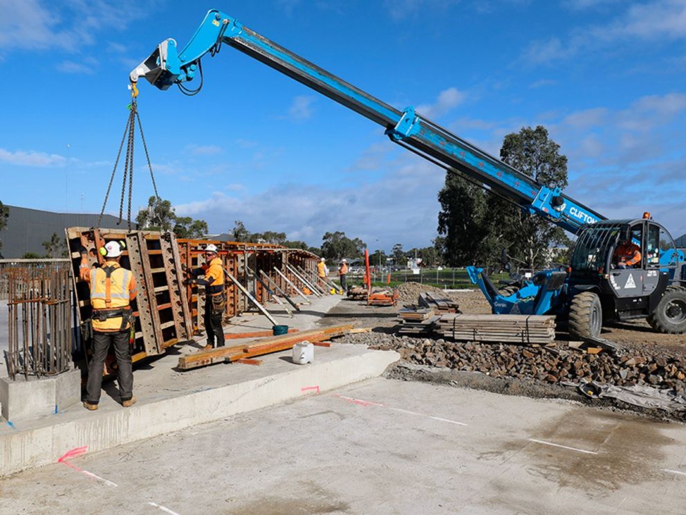 Starting work to build the Pedestrian Underpass at Braeside Park - April 2020