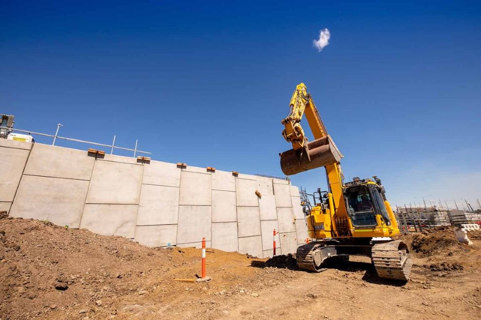 Works to build the new Edgars Road entry and exit ramps