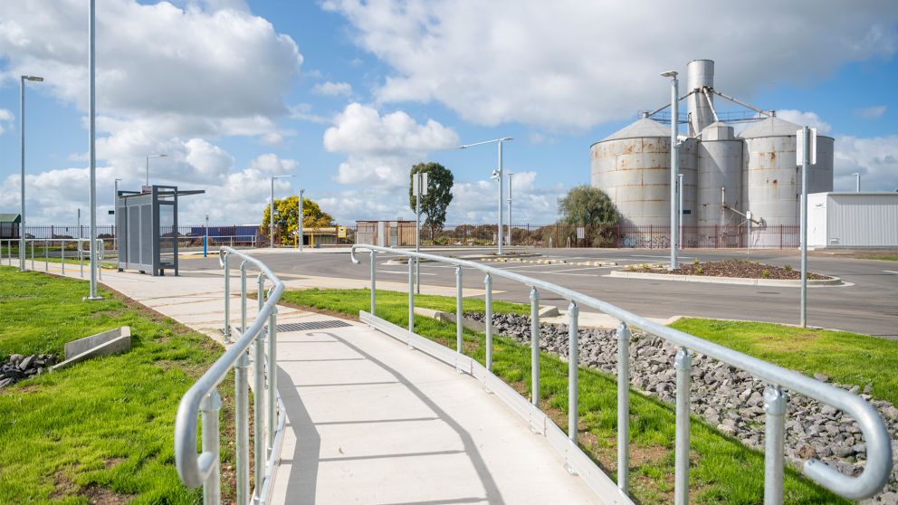 Entrance to Nagambie Station