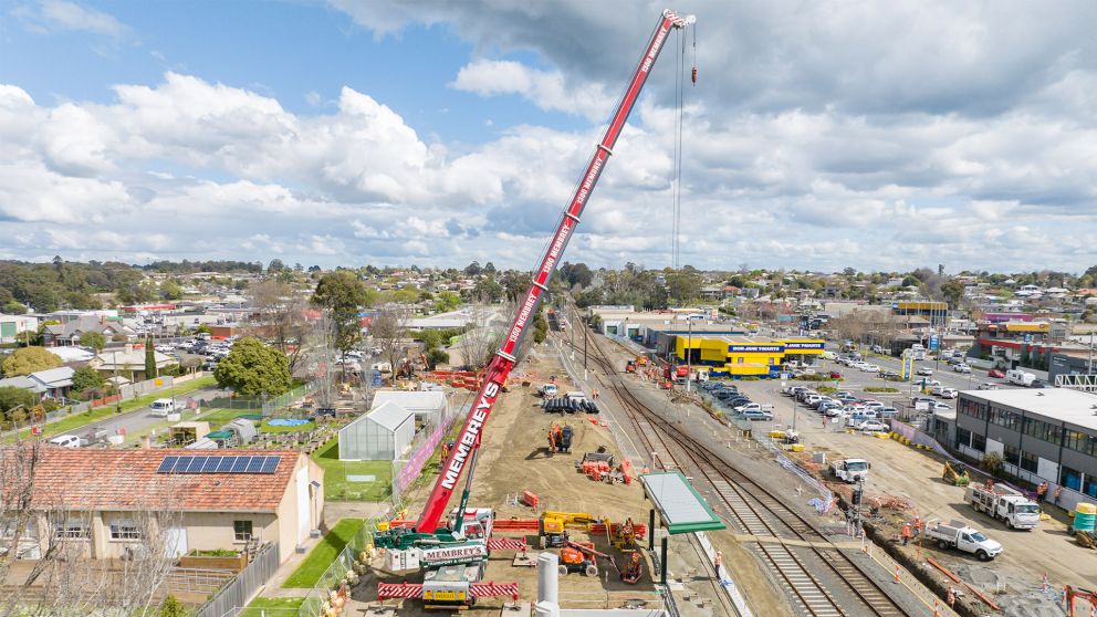 Crane at Traralgon Station during September occupation