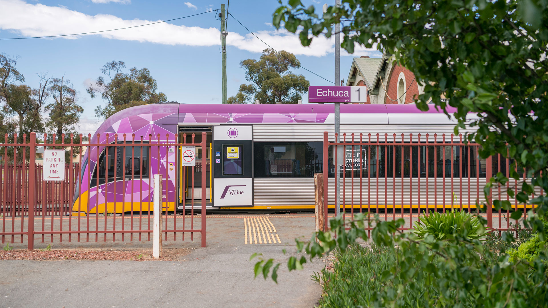 VLocity train at Echuca Station