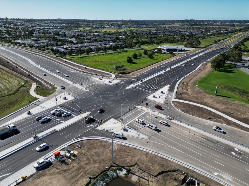 The new Western Port Highway intersection 