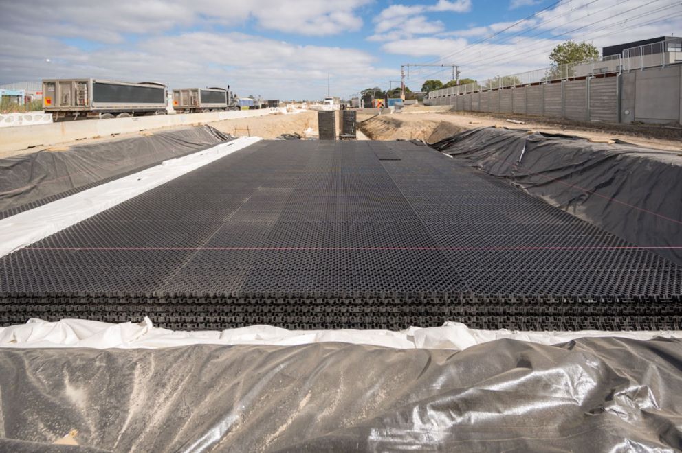 Rain and storm water detention tank