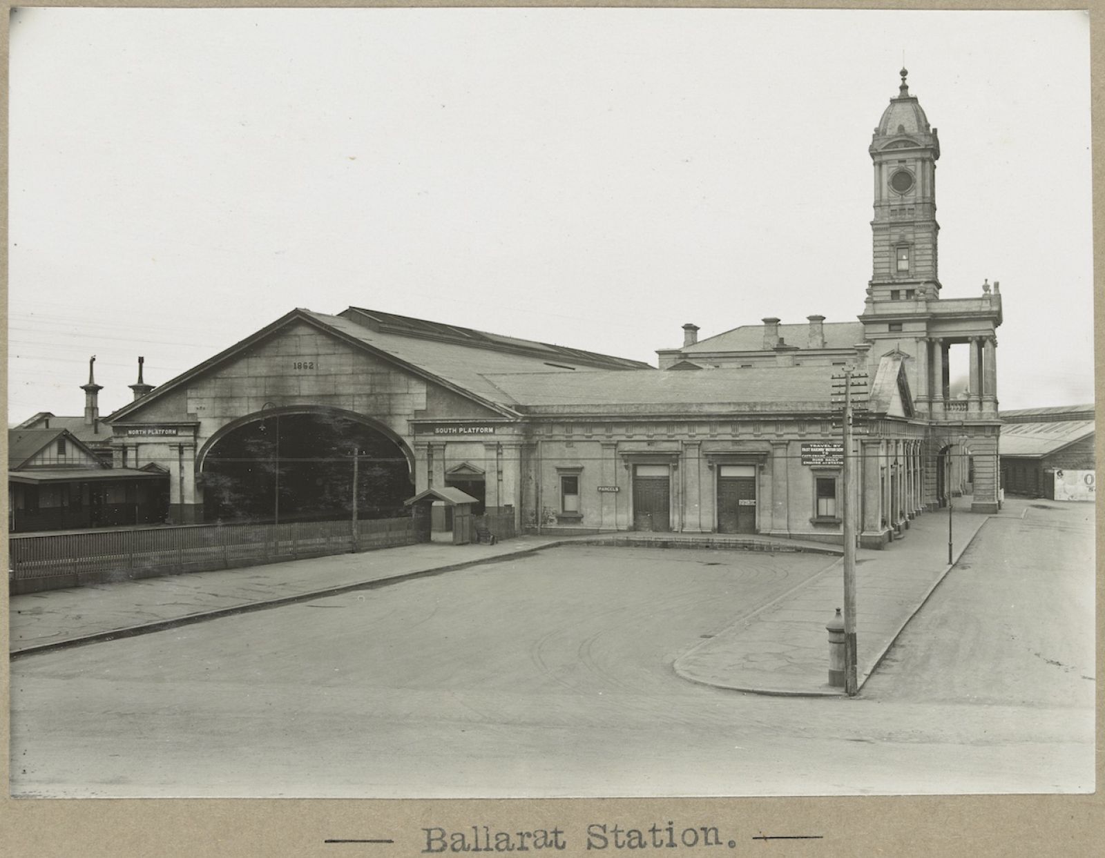 Image of Ballarat Station taken by the Victorian Railways photographer between 1905 and 1928 sourced from State Library of Victoria