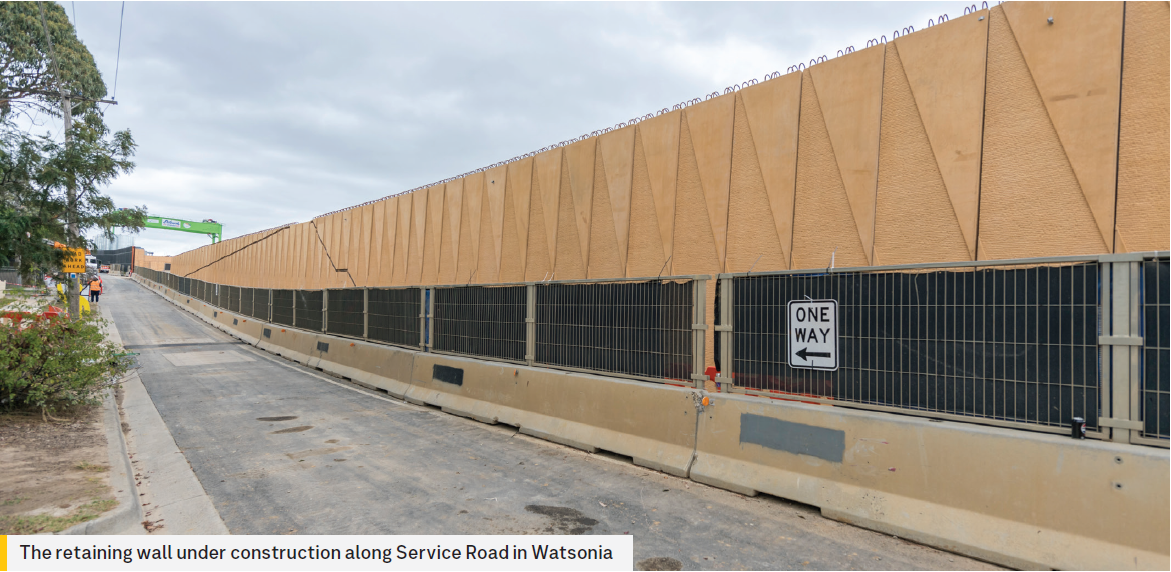 The retaining wall under construction along Service Road in Watsonia