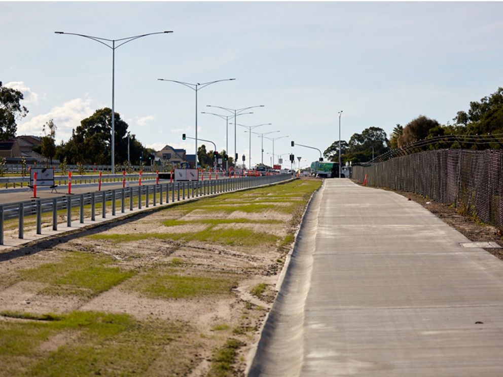 Image of the walking/cycling path alongside Hallam Road and its ongoing roadworks.