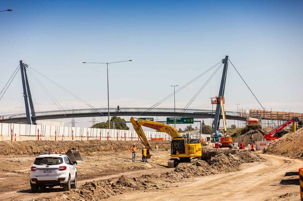 Progress on the Blaxland Avenue overpass