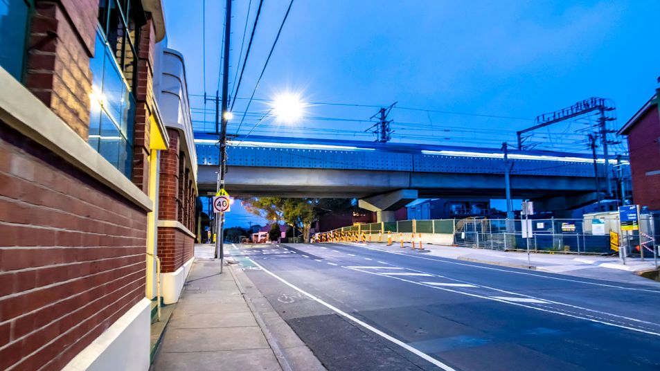 The completed rail bridge over Munro Street