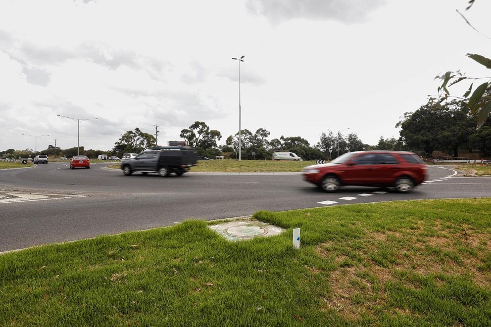 Traffic at the Ballarto Road and Western Port Highway intersection 