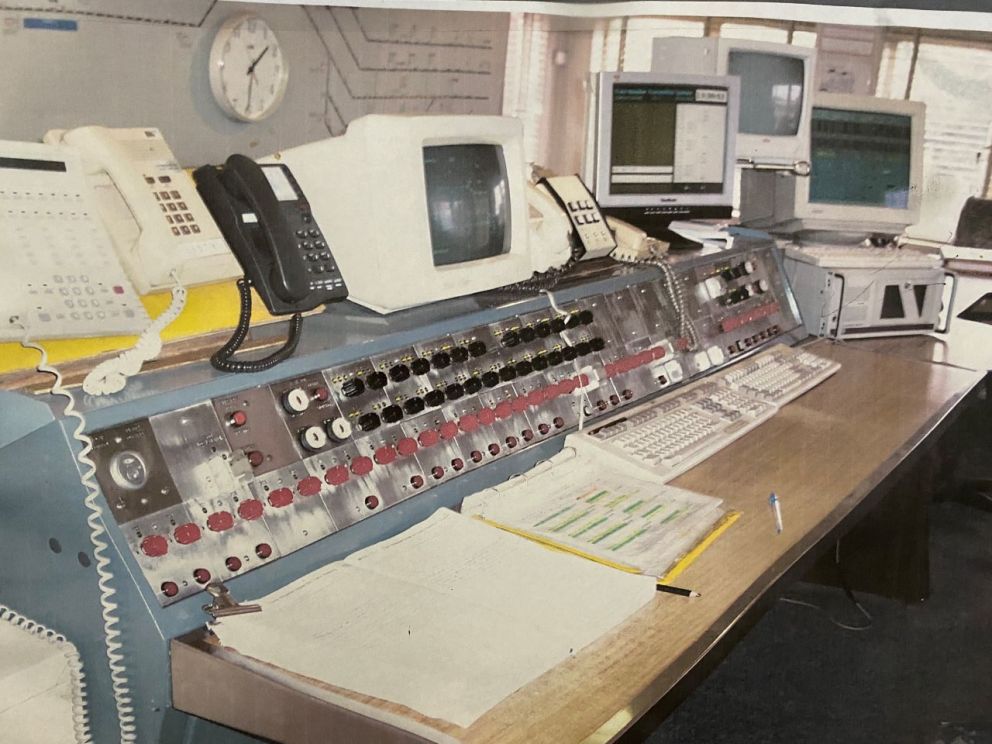 Caulfield signal box around 2000