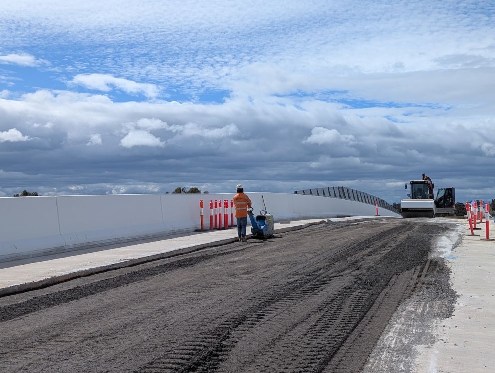 Watsons Road bridge taking shape