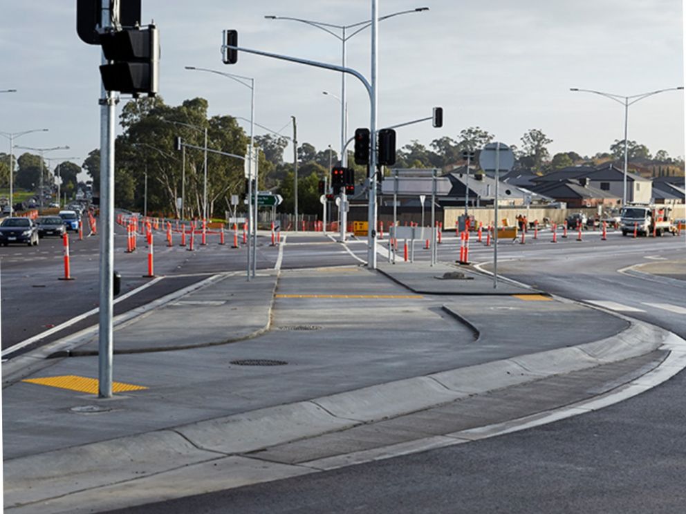 Image of Hallam Road with traffic lights in the center showing the diverted traffic