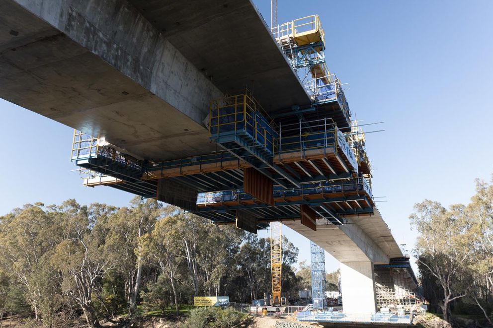 Final works being complete to bridge the gap across the Murray River 