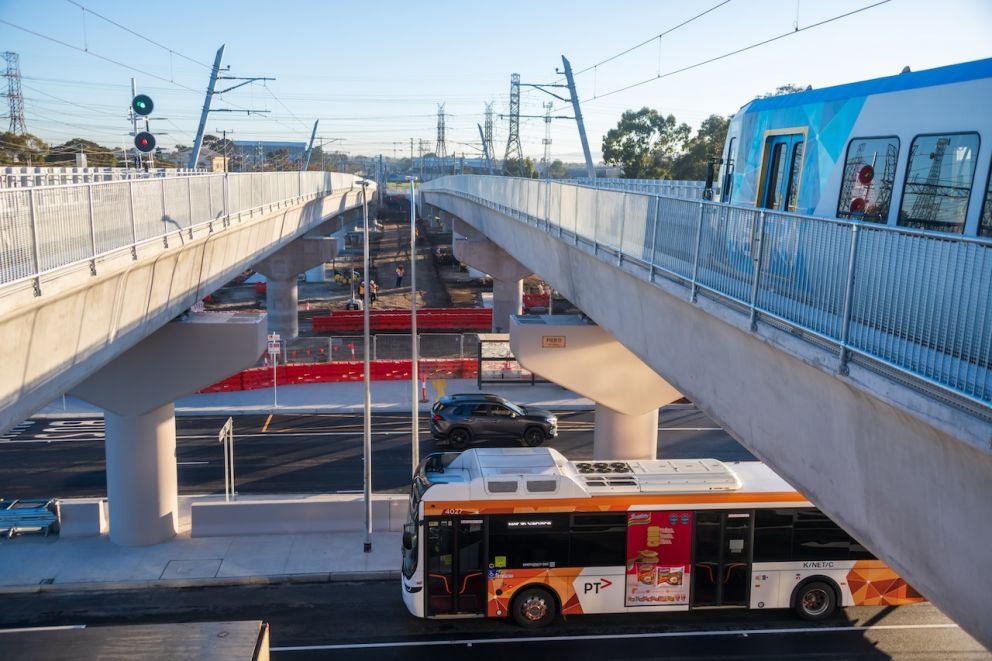 77 level crossings gone as Keon Parade reopens - Victoria’s Big Build