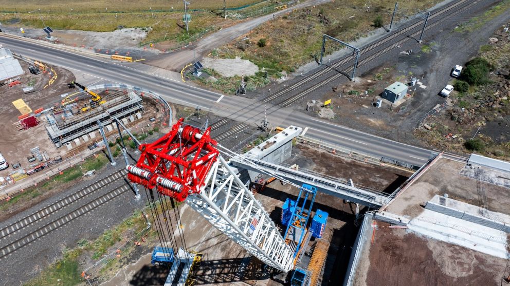 The beams were lifted into place by a 650 tonne crane