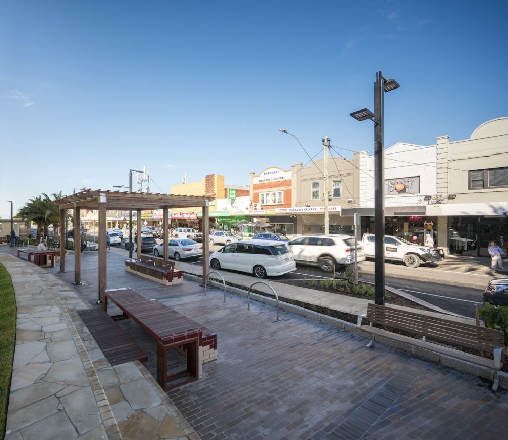 Como Parade West, Parkdale