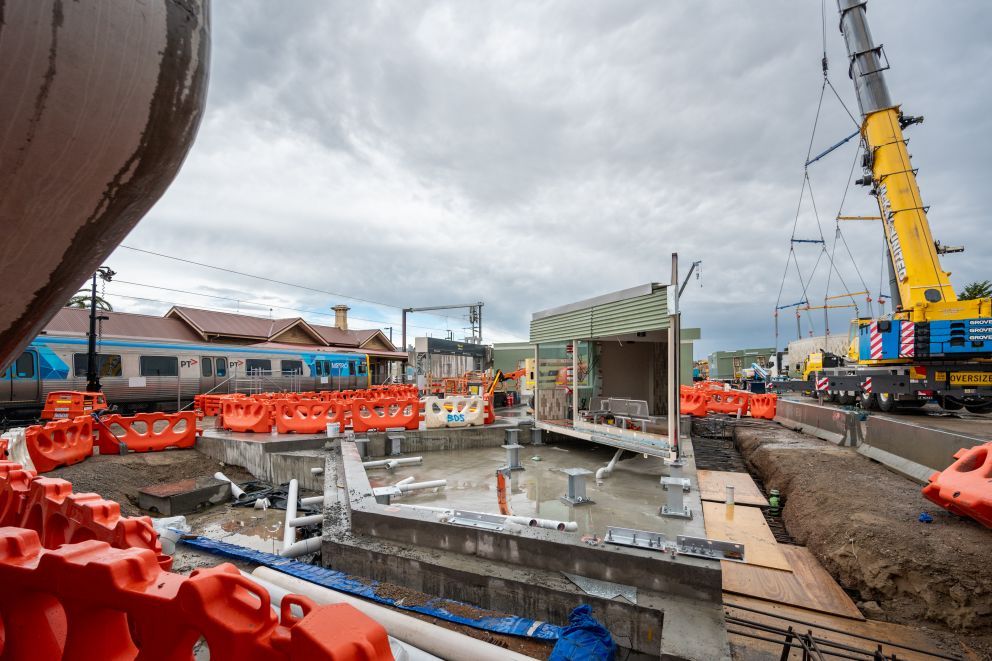A section of the new Mordialloc Station waiting room lifted into place