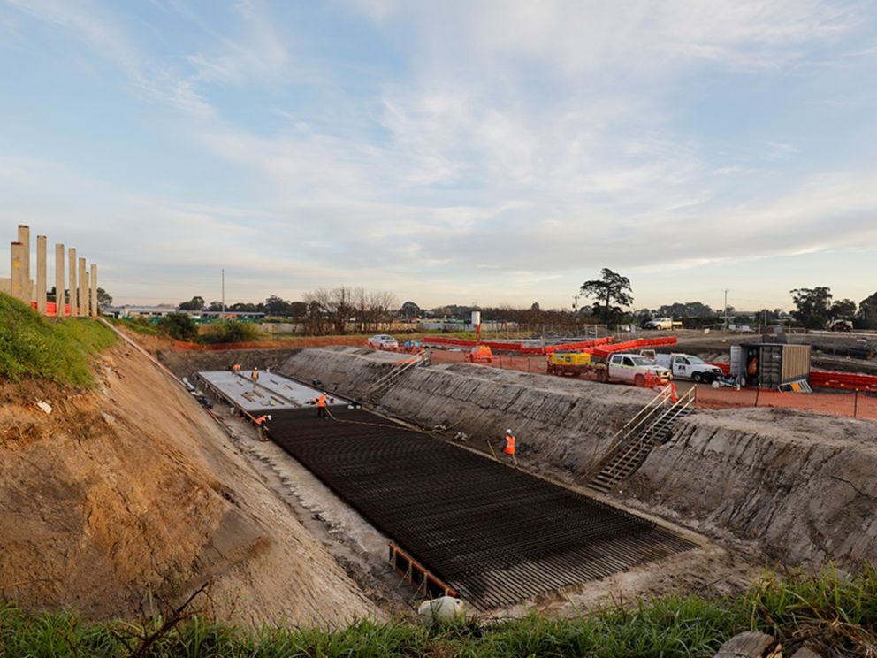 Works to build new drainage under the Freeway - June 2020