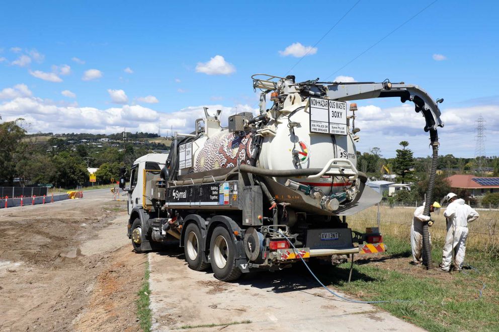 Non destructive digging to locate underground services on Narre Warren North Road Upgrade