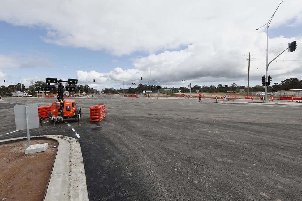 New asphalt laid at the Cranbourne-Frankston Road intersection