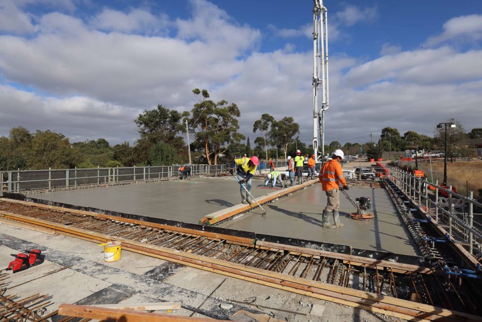 Concreting the bridge deck - April 23