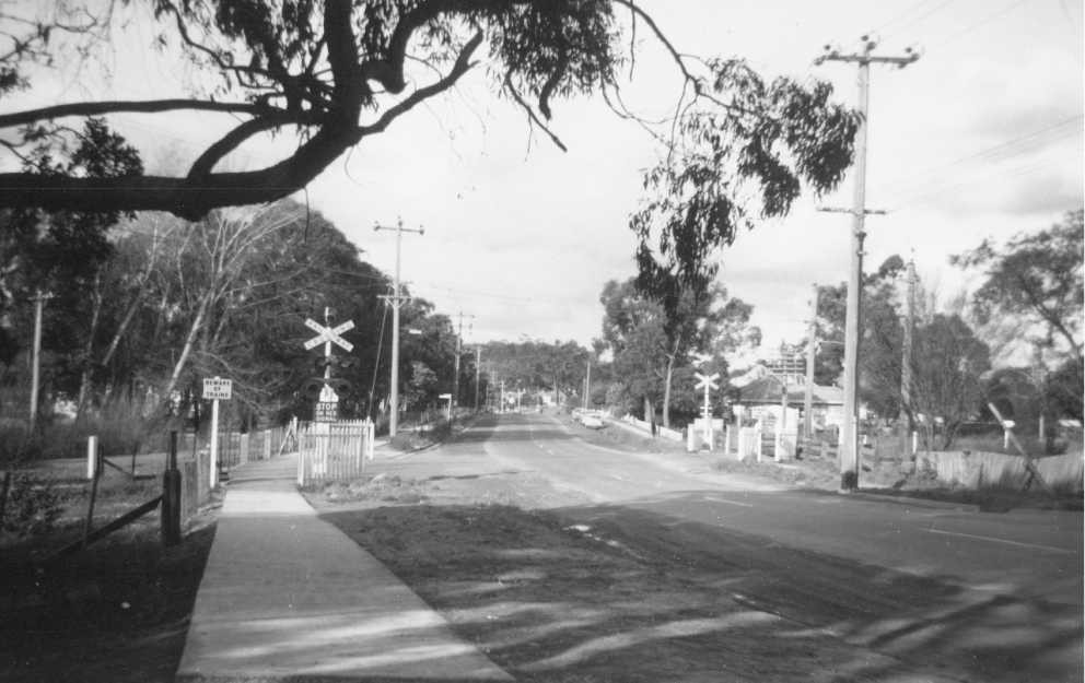 Bedford Road level crossing 1974