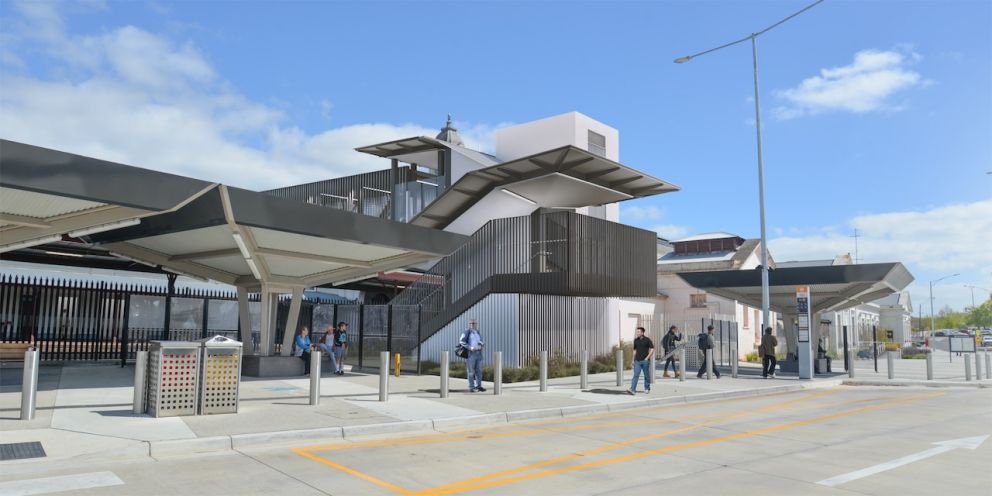 View from the bus interchange featuring the belvedere balconies, staircase, lift shaft and landscaping. Artist impression, subject to minor change. Design endorsed by Heritage Victoria