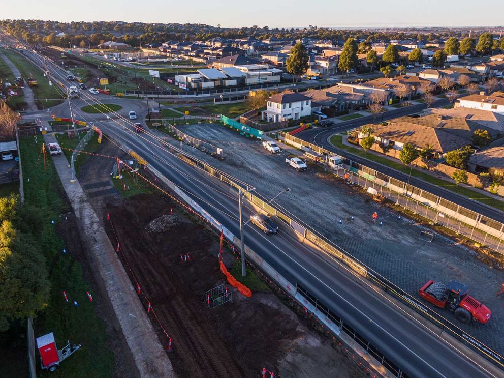 View looking eastward along O’Shea Road toward the Skyline Way and Kimbarra Drive roundabout