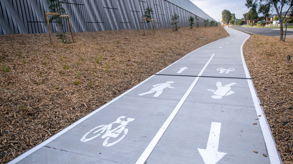 The new shared use path alongside the Evans Road bridge