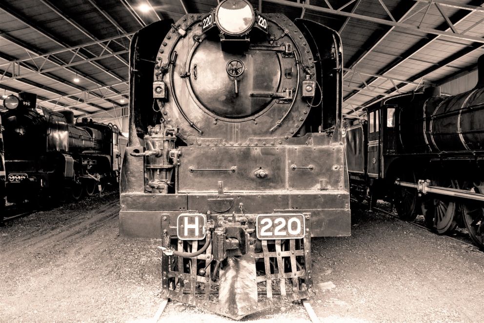 Heavy Harry locomotive photo by James Voller.