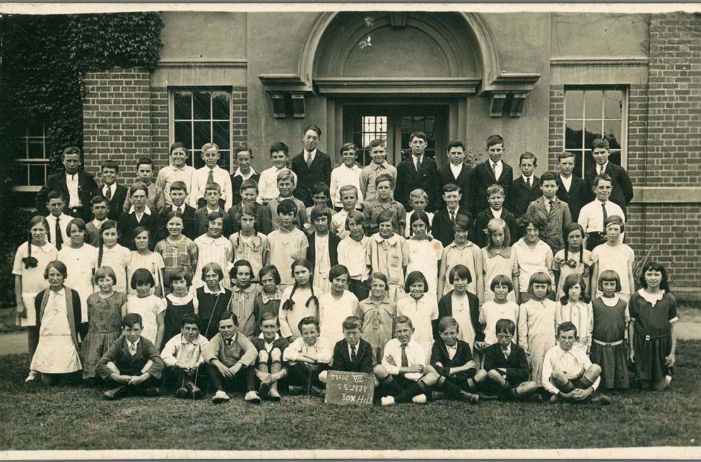 Black and white photo of grade VII S.S 2838 Box Hill 1929