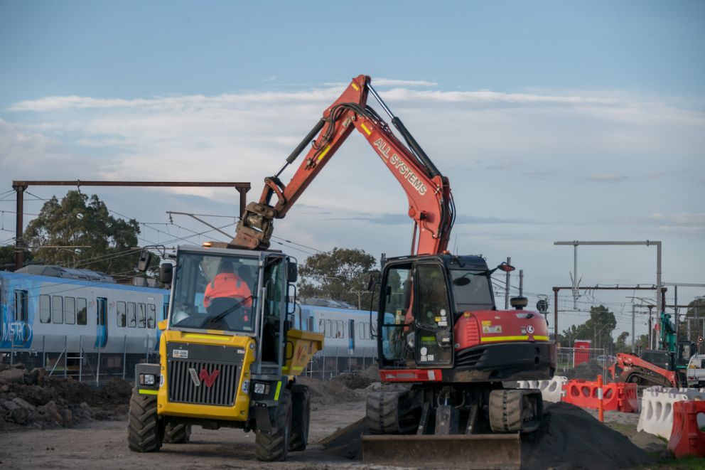 An excavator on site at Keon Parade.